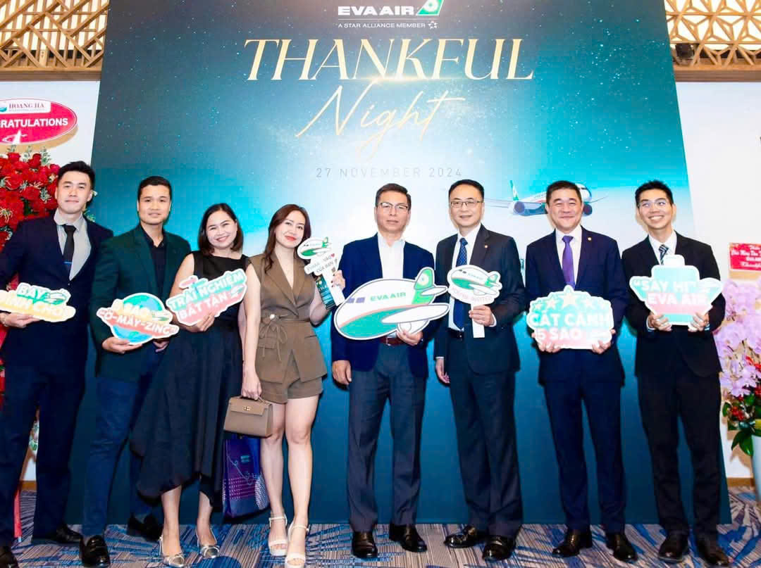 Eva Airways Thank you Night 2024 - Vinh danh Phòng Vé Gia Huy - easybooking - vé máy bay