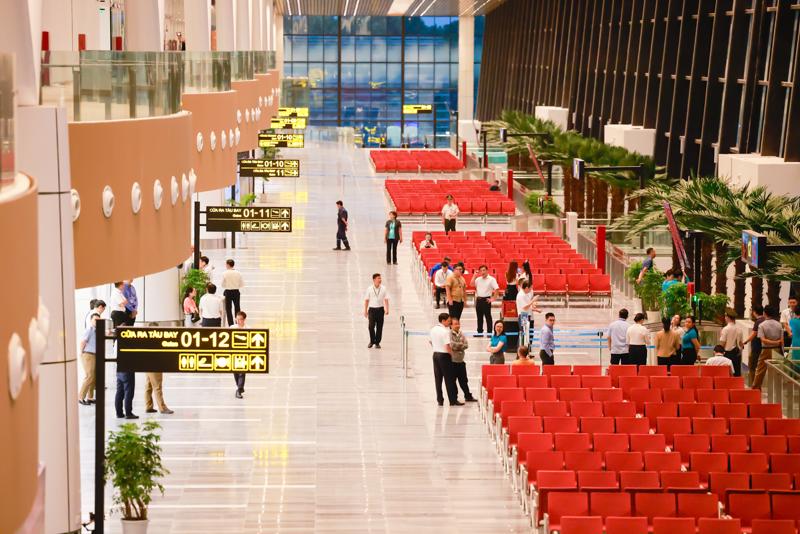 Vietnam Airlines sẽ khai thác tại nhà ga T3 (nhà ga mới) tại sân bay Tân Sơn Nhất (TSN)-TPHCM từ 04h00 ngày 17/5/2025 