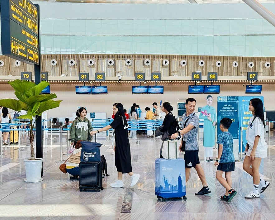 GIÁ VÉ MÁY BAY ĐI VỀ VIỆT NAM CÓ THỂ TĂNG MẠNH THÁNG 3/4/5/6-2026