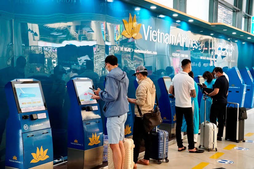 Hành Khách bay hãng Vietnam Airlines được làm thủ tục trực tuyến tại tất cả sân bay